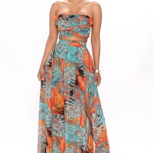 Fashion Nova Vibrant Leaf Print Strapless Skirt Set